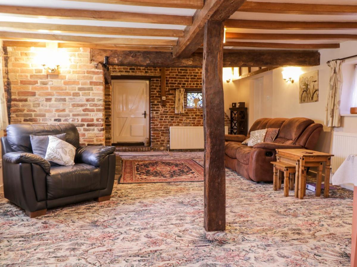 Brew Cottage Chislet Exterior photo