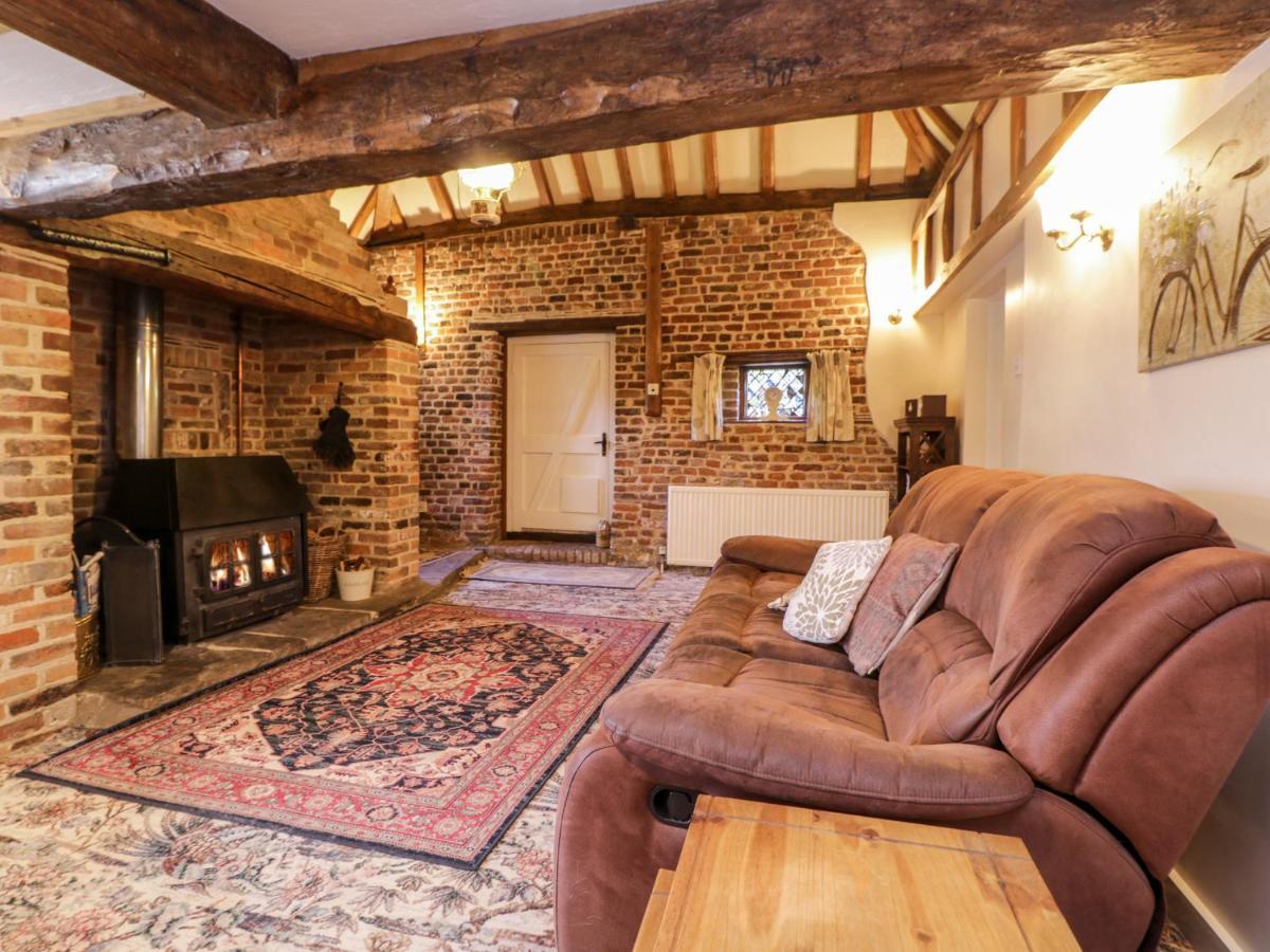Brew Cottage Chislet Exterior photo